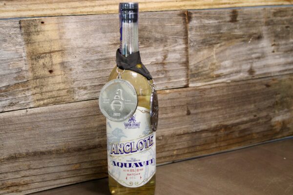 anclote aquavit from tarpon springs distillery